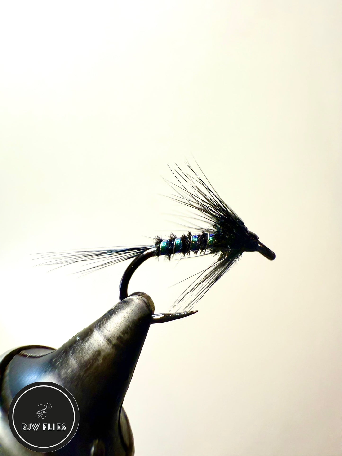 RJW Pearly Black Cruncher