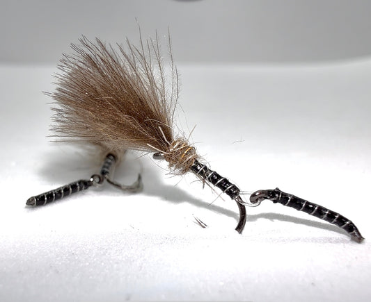 Articulated Black Shuttle Cock